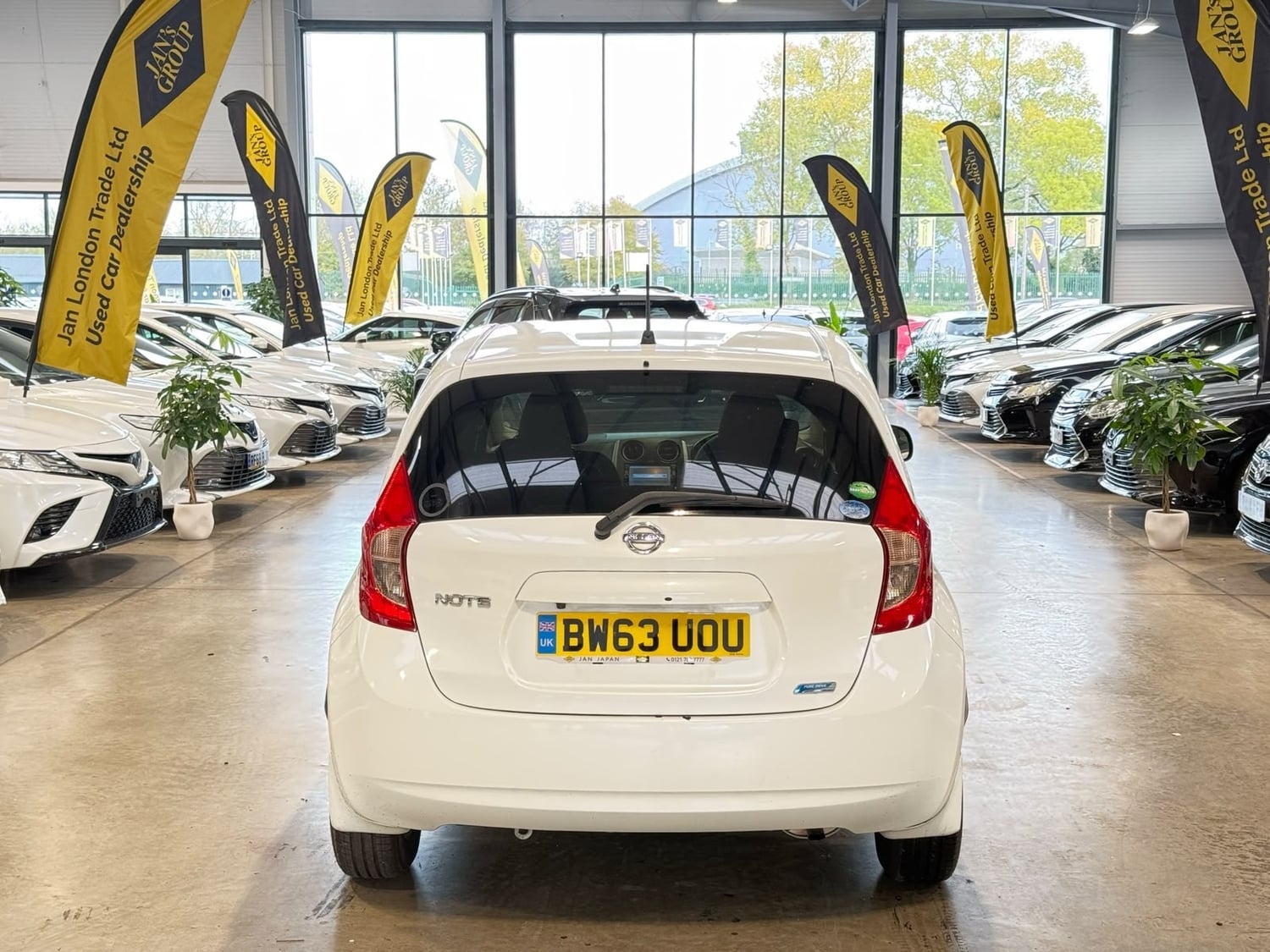 Nissan Note 2013 - Cars in Reading
