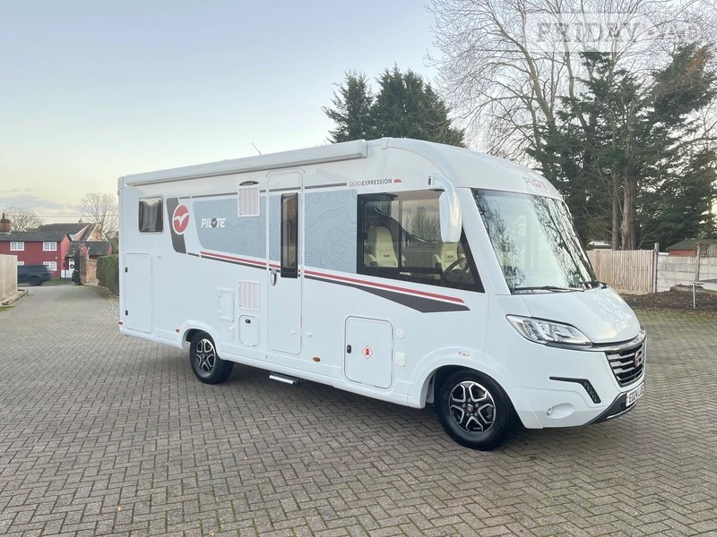 Pilote Galaxy G690GJ Expression 2024 for sale in Halstead