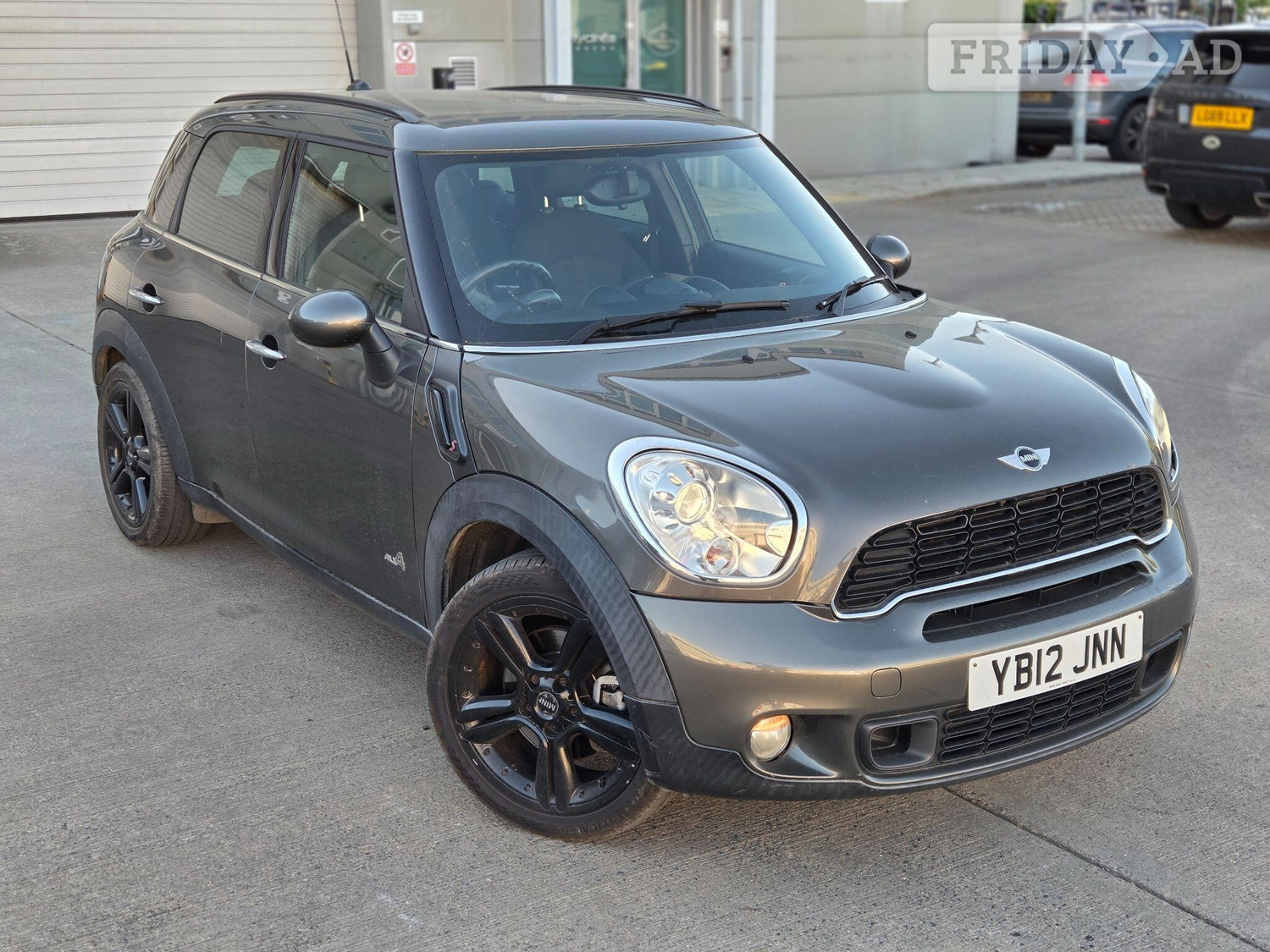 [ berth ]Mini Countryman