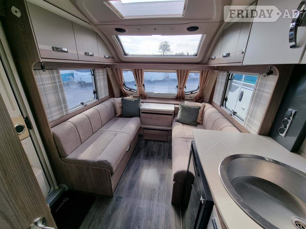 [4 berth ]Swift Challenger 560