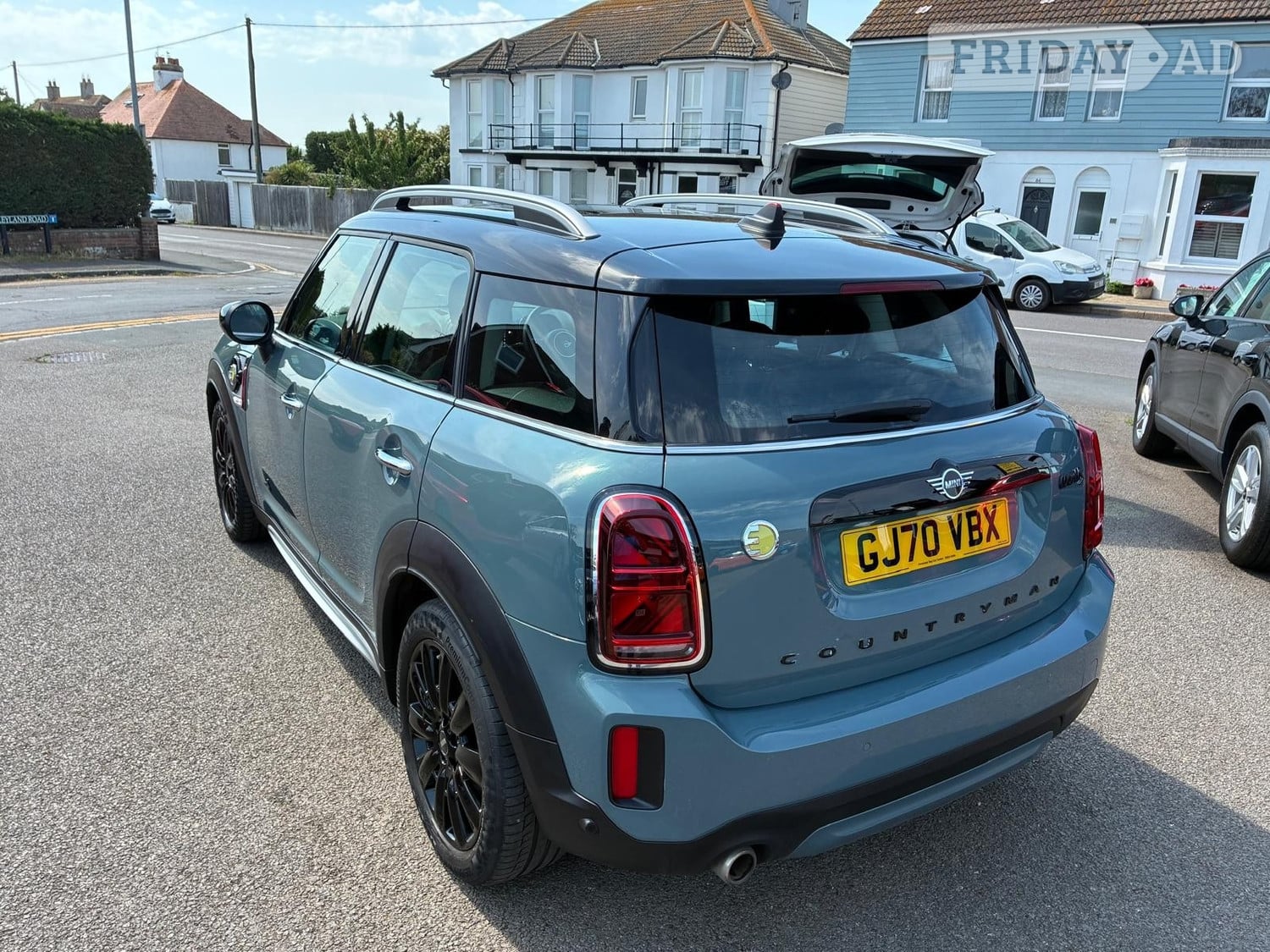 [ berth ]Mini Countryman