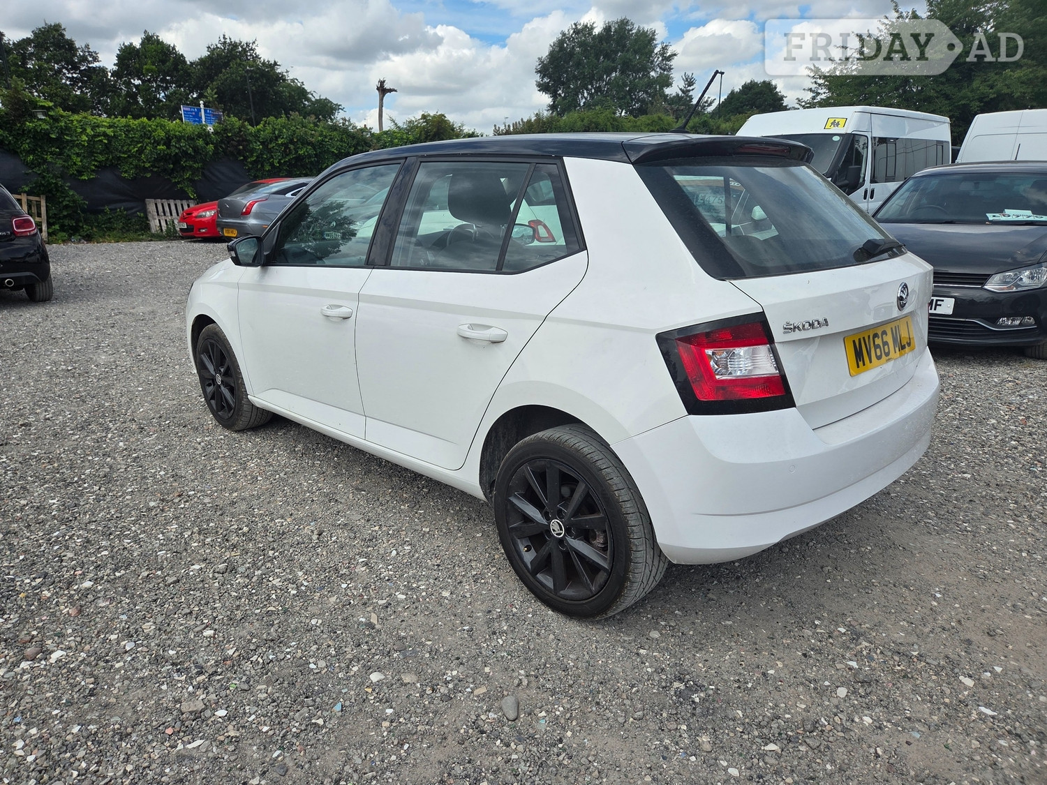 Skoda Fabia 2016 - Cars
