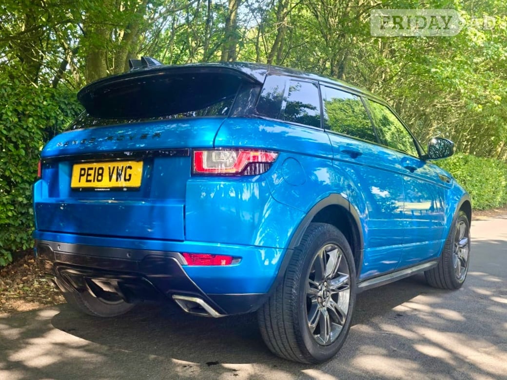 [ berth ]Land Rover Range Rover Evoque
