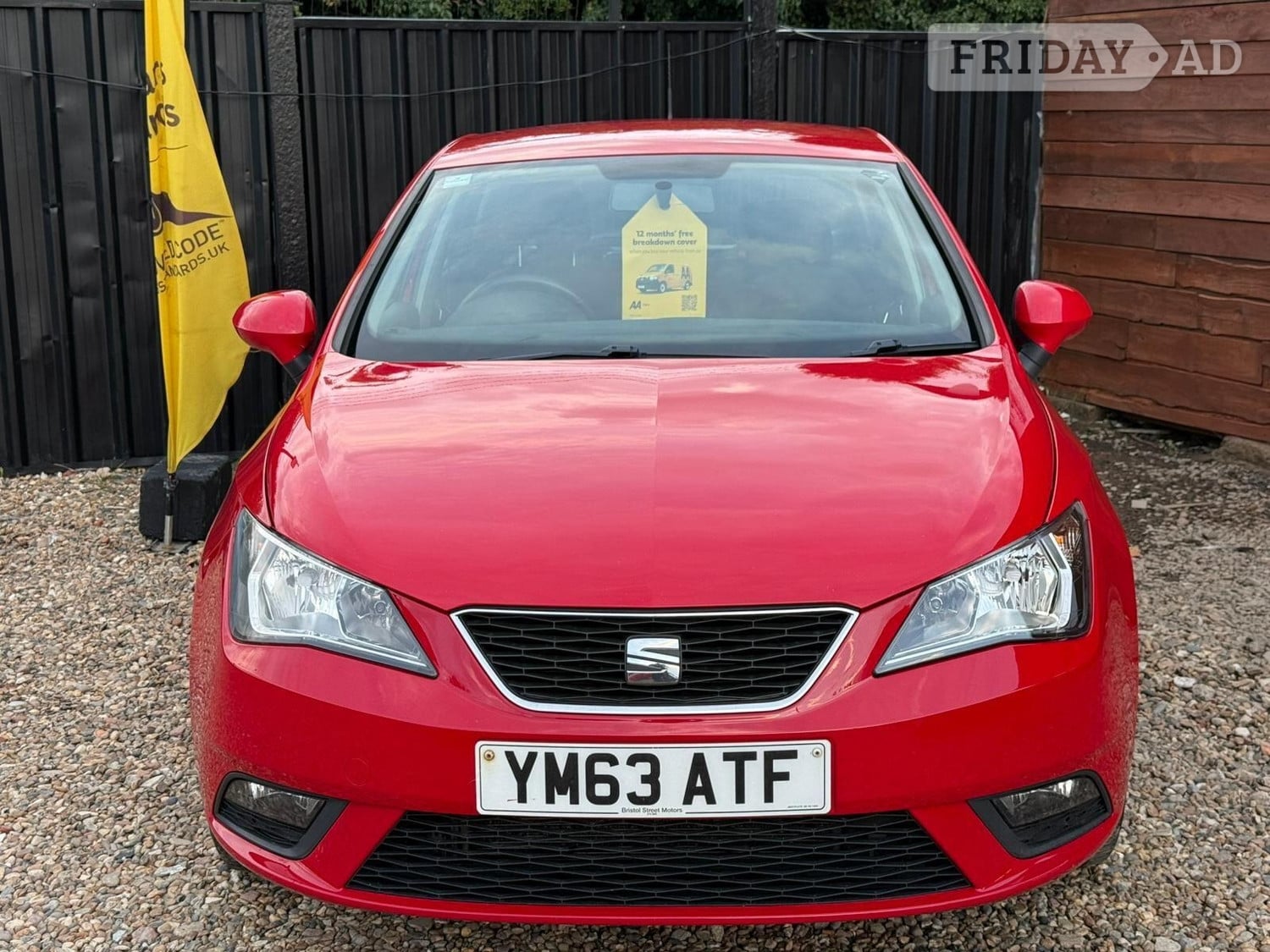 [ berth ]SEAT Ibiza
