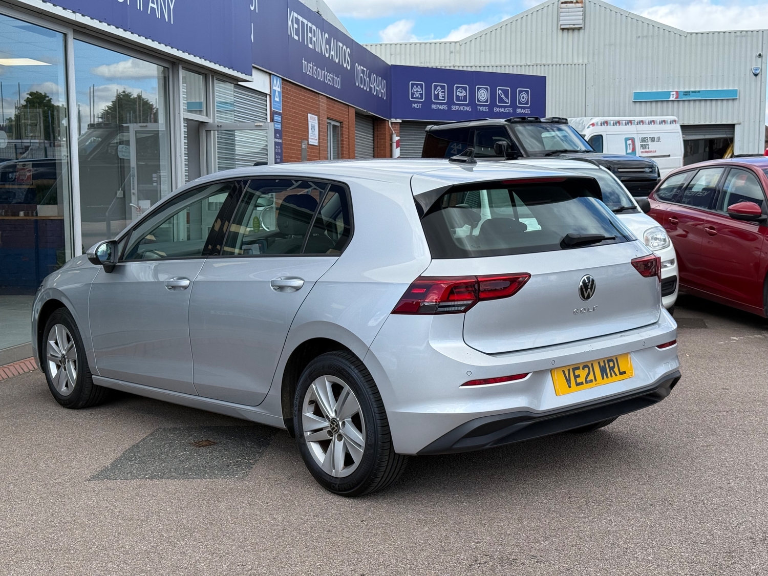 Volkswagen Golf 2021 - Cars in Kettering