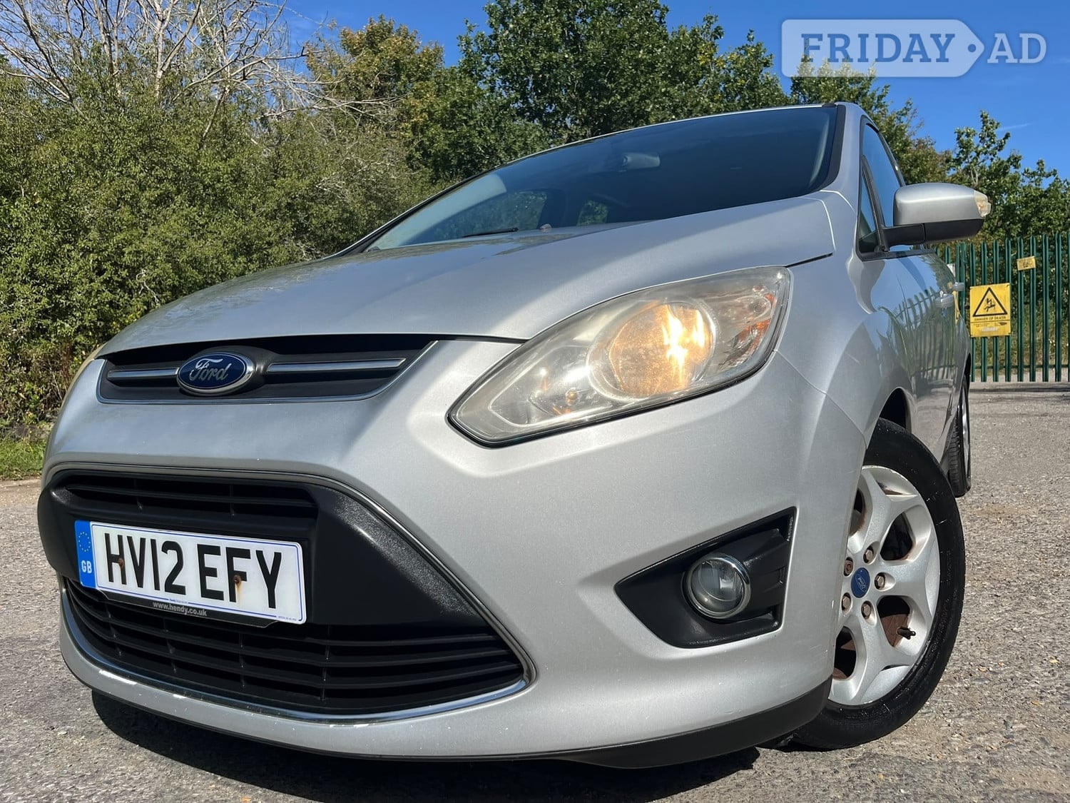 [ berth ]Ford C-MAX