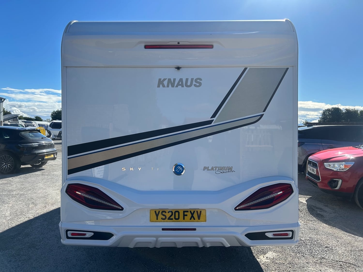 [ berth ]Knaus Sky TI 700 MEG-Platinum edition