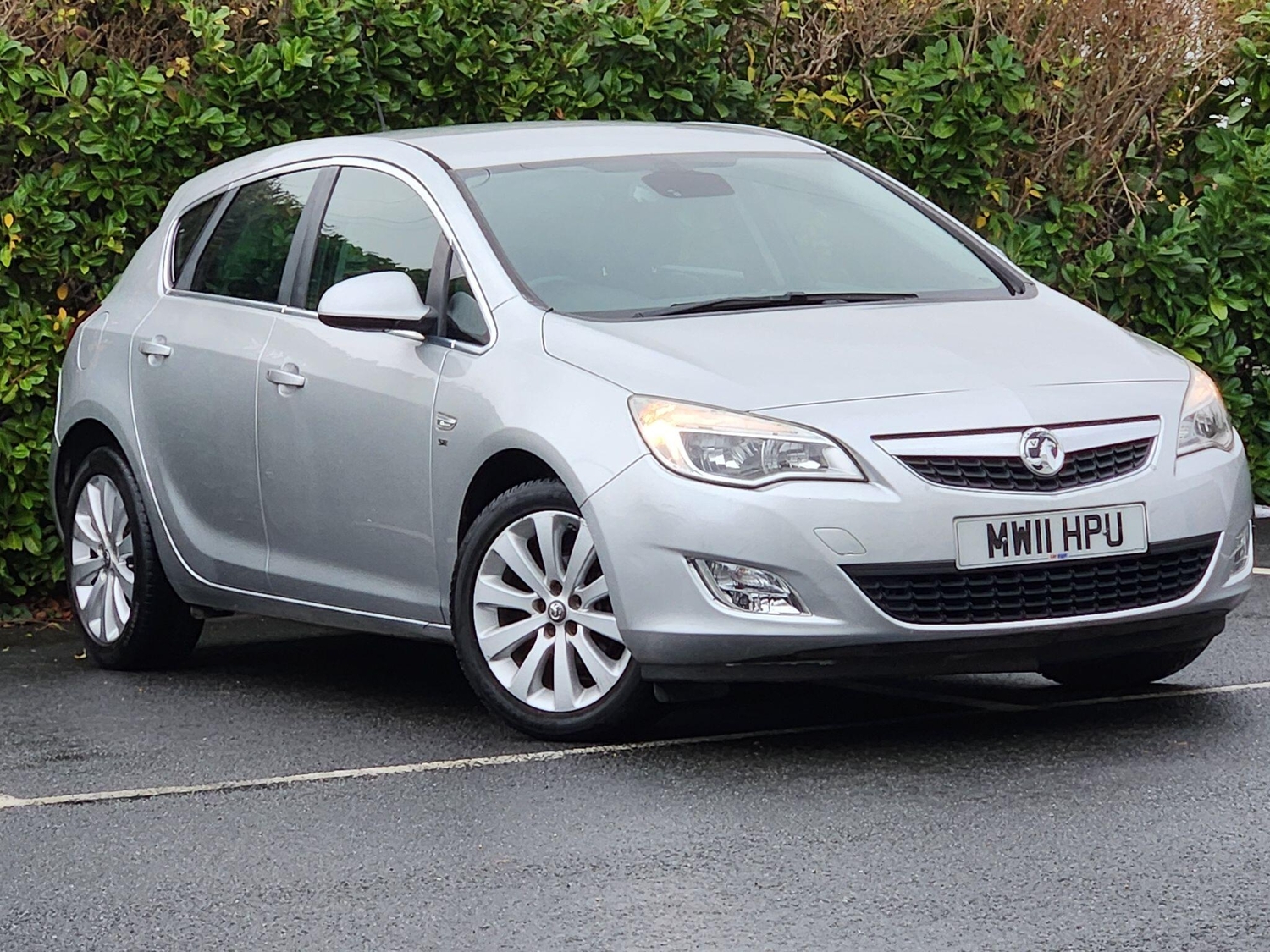 Vauxhall Astra 2011 - Cars