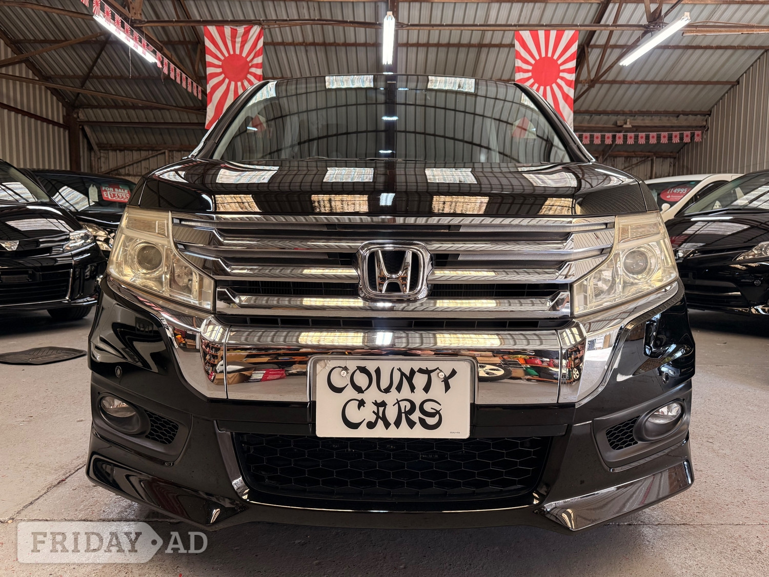 Honda Stepwagon 2013 - Cars