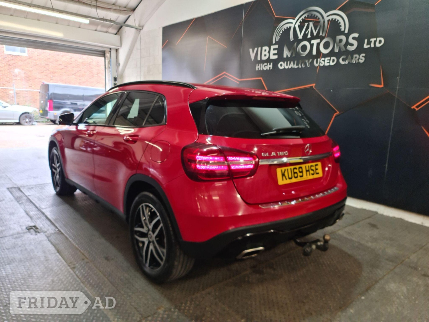 [ berth ]Mercedes-Benz GLA