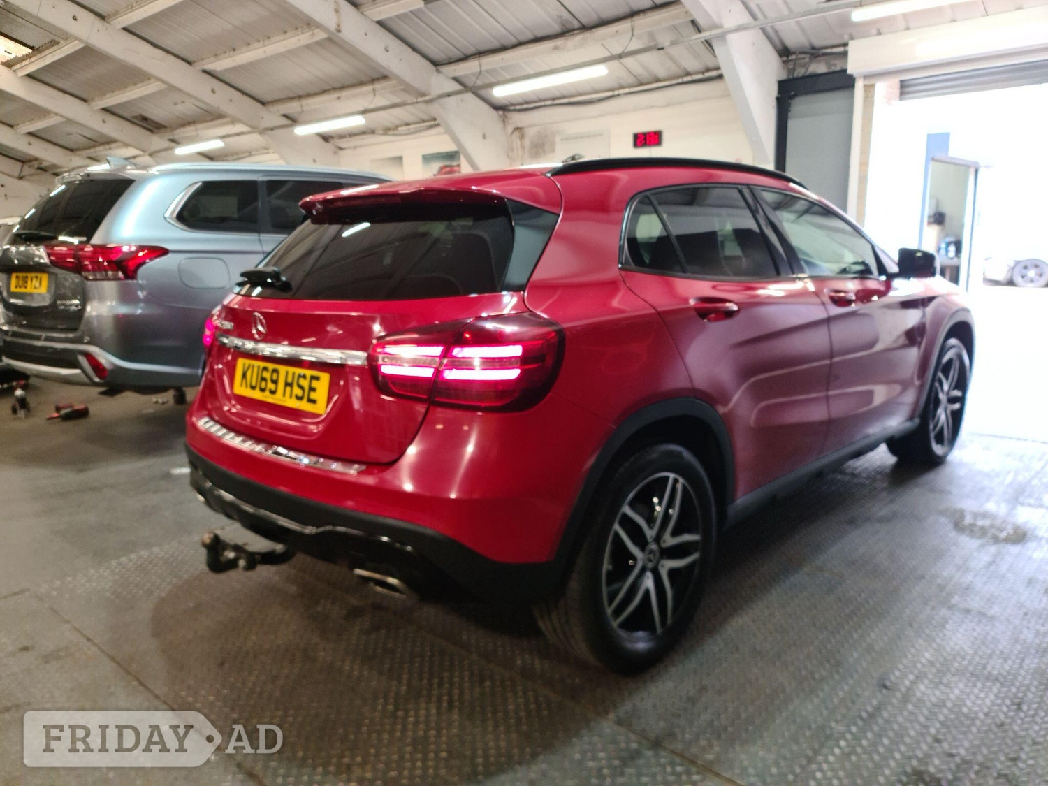 Mercedes-Benz GLA 2019 - Cars