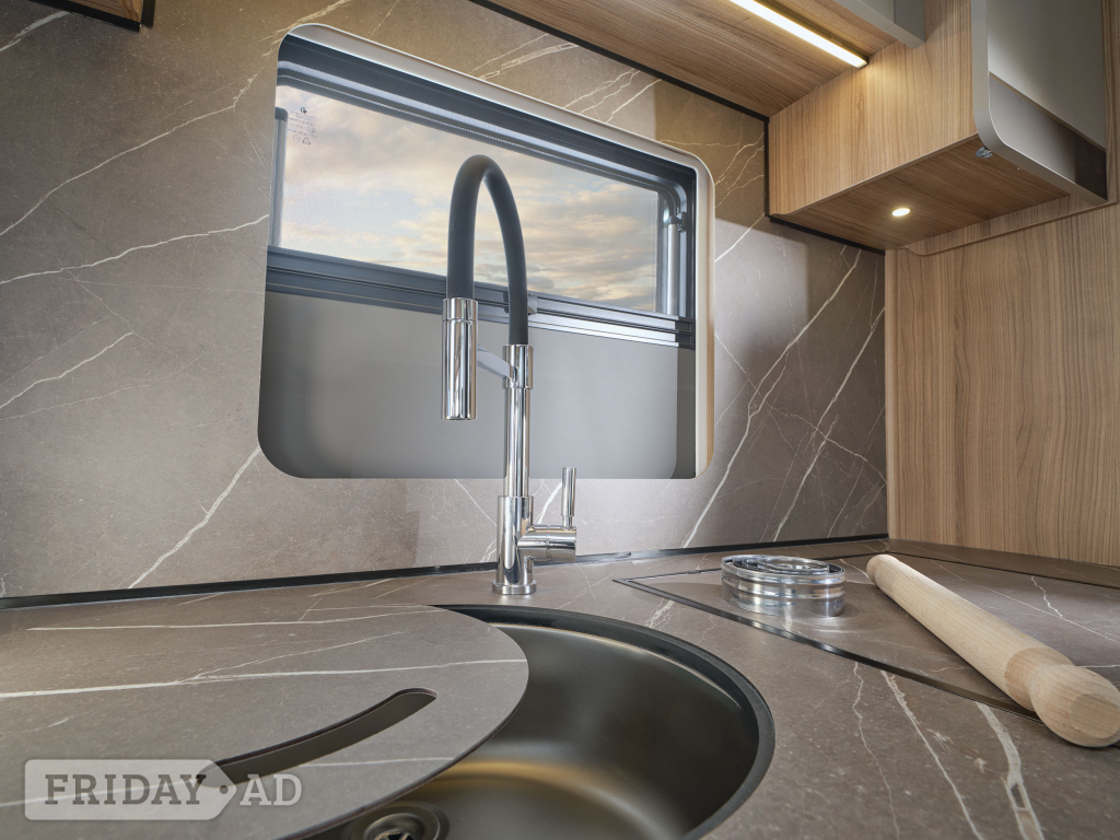 Bailey Alicanto Grande Deluxe Alvor 2026 - Motorhomes & Caravans