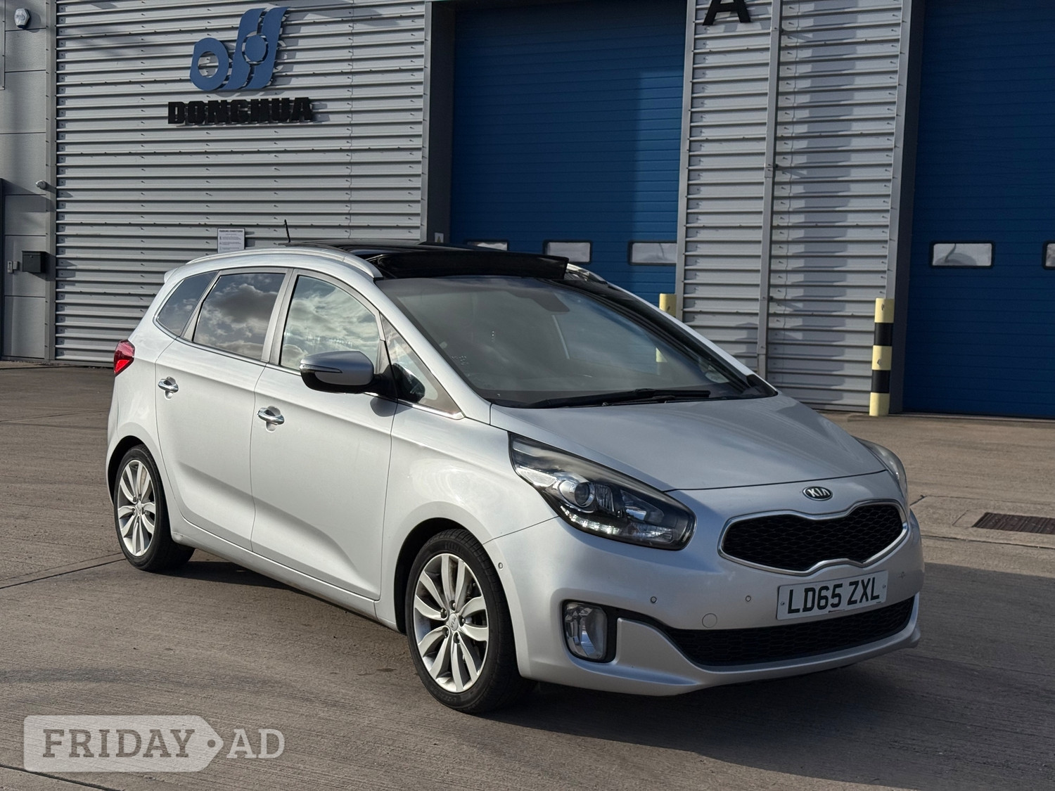 [ berth ]Kia Carens