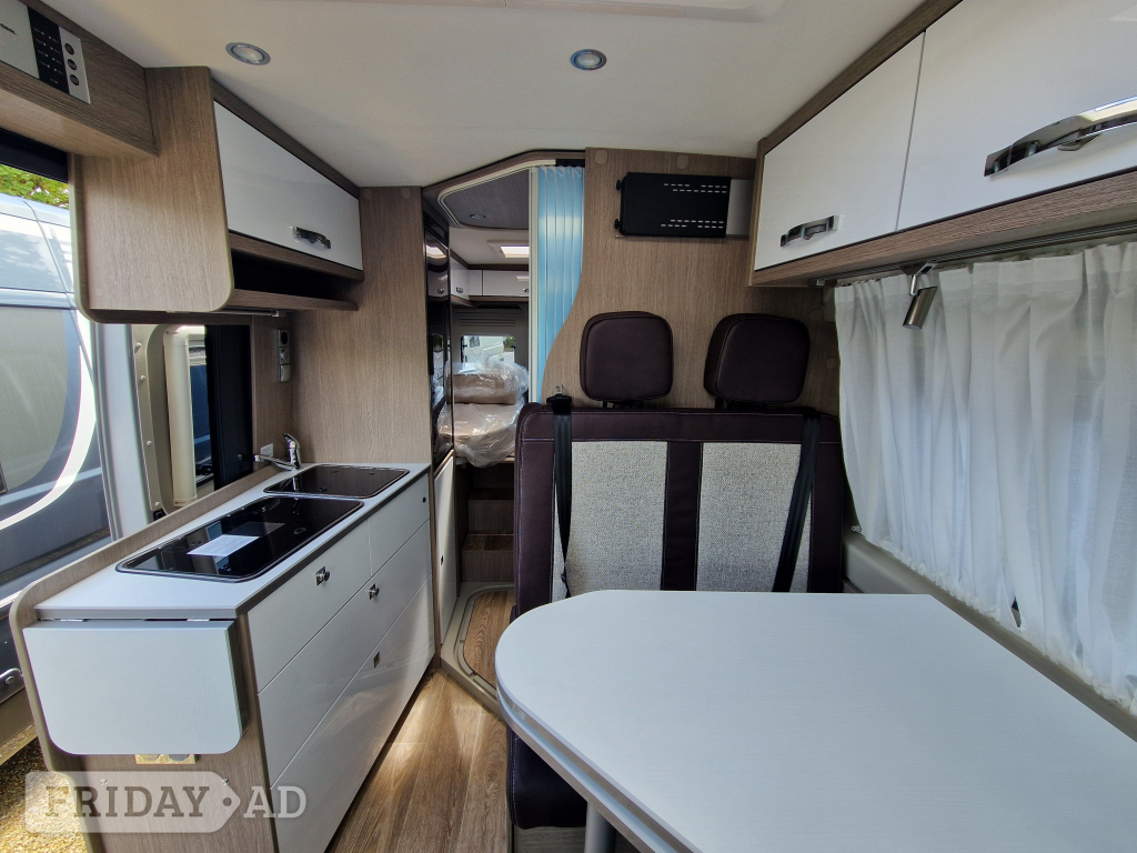 Globecar Roadcruiser Highbridge