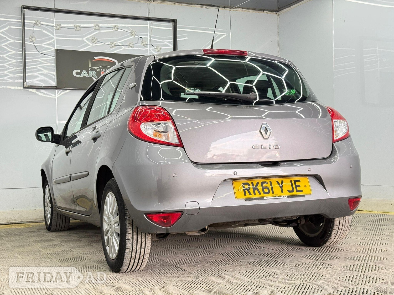 Renault Clio 2011 - Cars