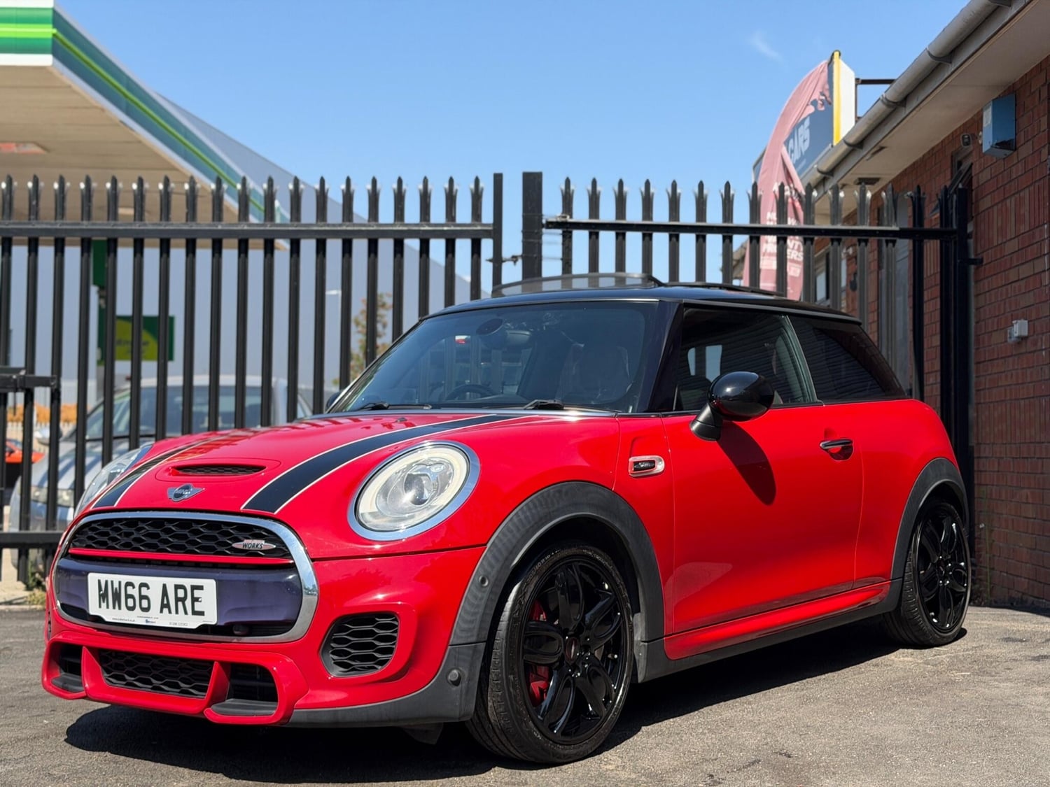 [ berth ]Mini Hatch
