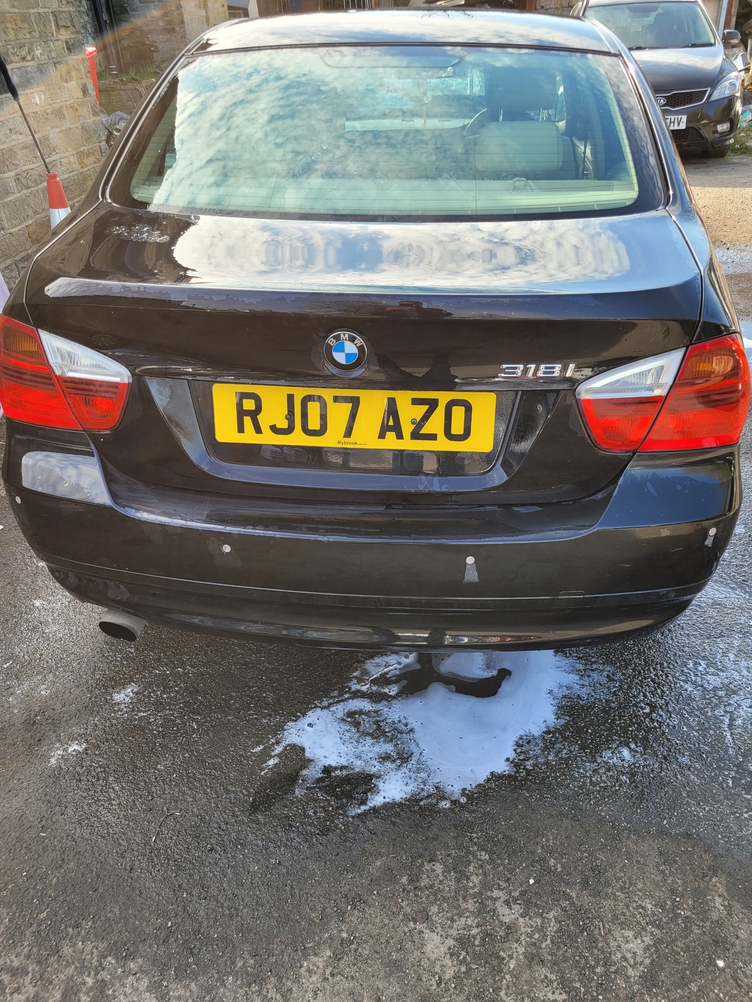 [ berth ]BMW 3 Series