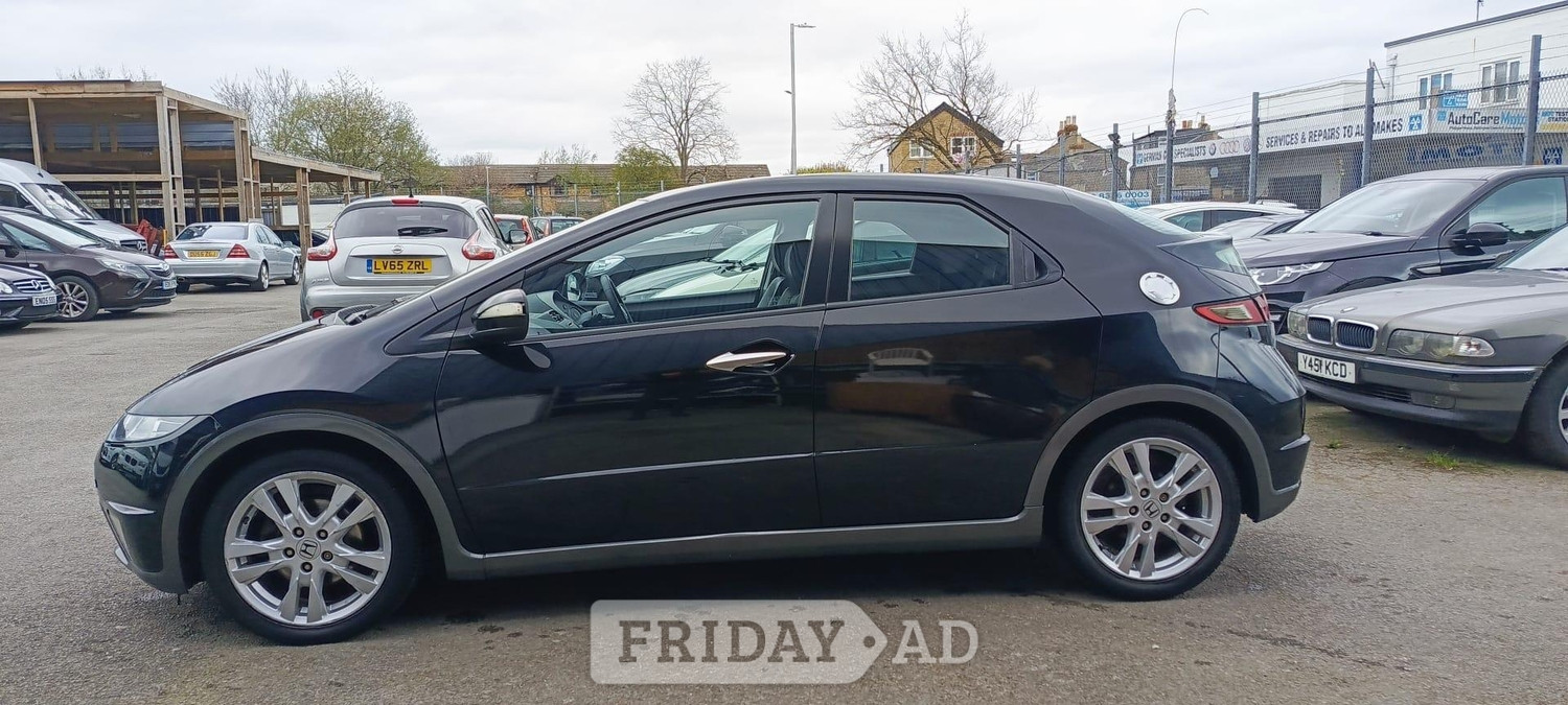 Honda Civic 2010 - Cars