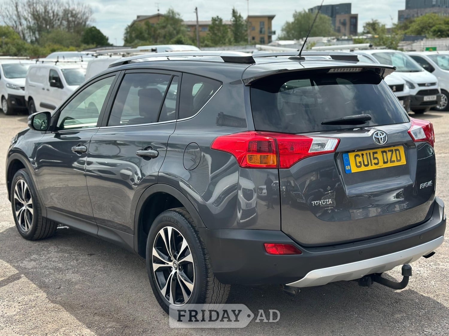 Toyota RAV4 2015 - Cars