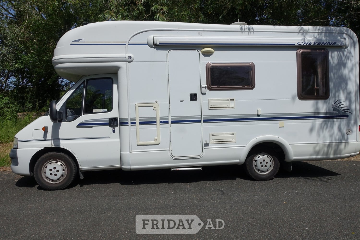 Auto-Trail Cheyenne 634 2003 in Pershore