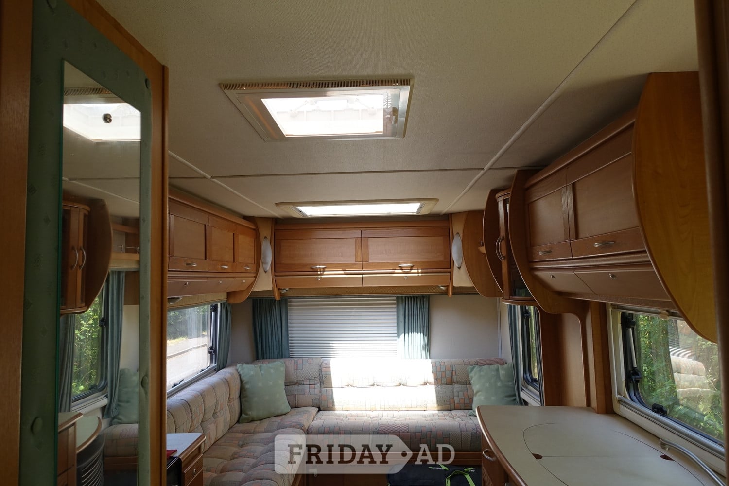 [ berth ]Auto-Trail Cheyenne 634