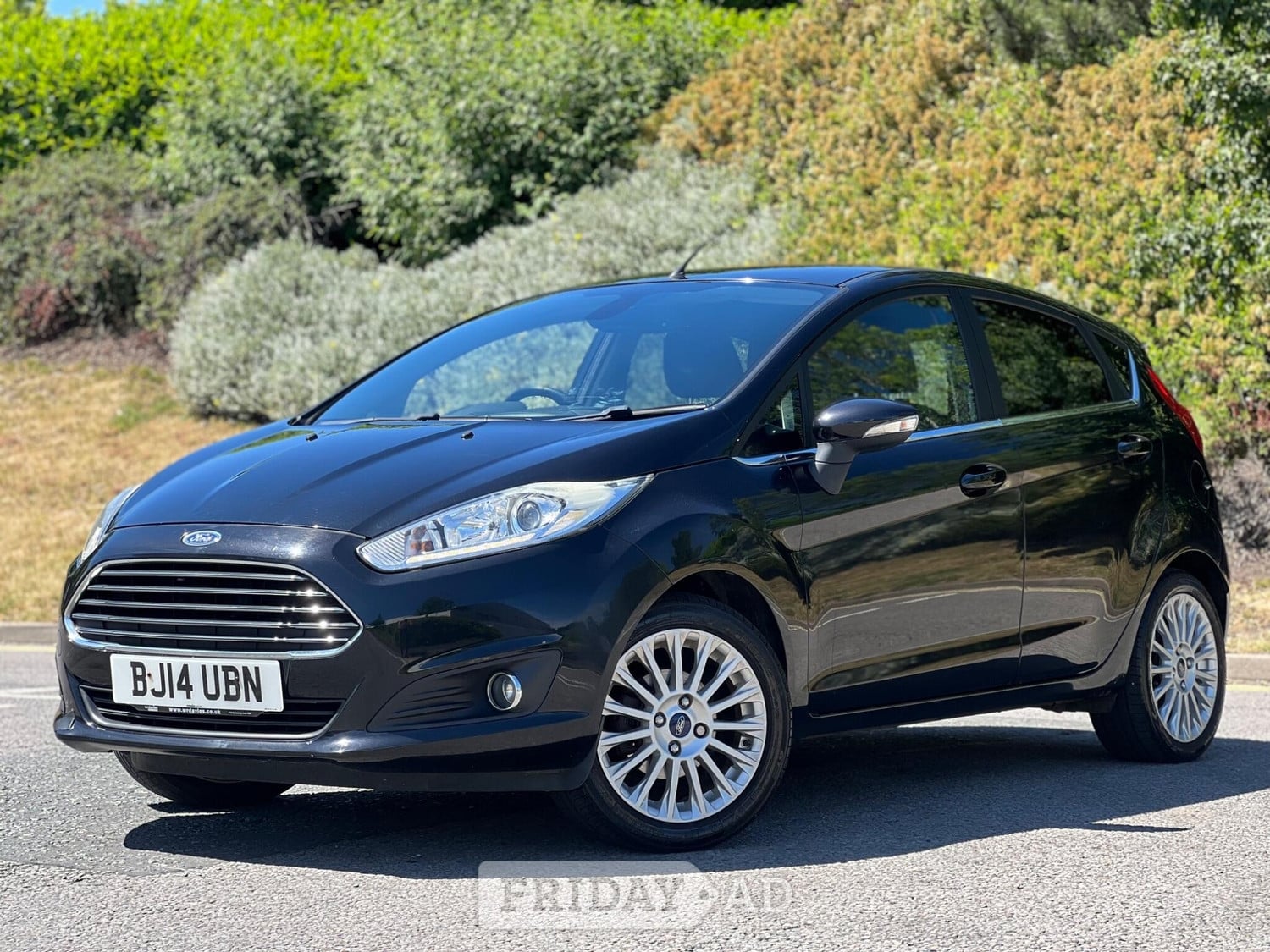 [ berth ]Ford Fiesta