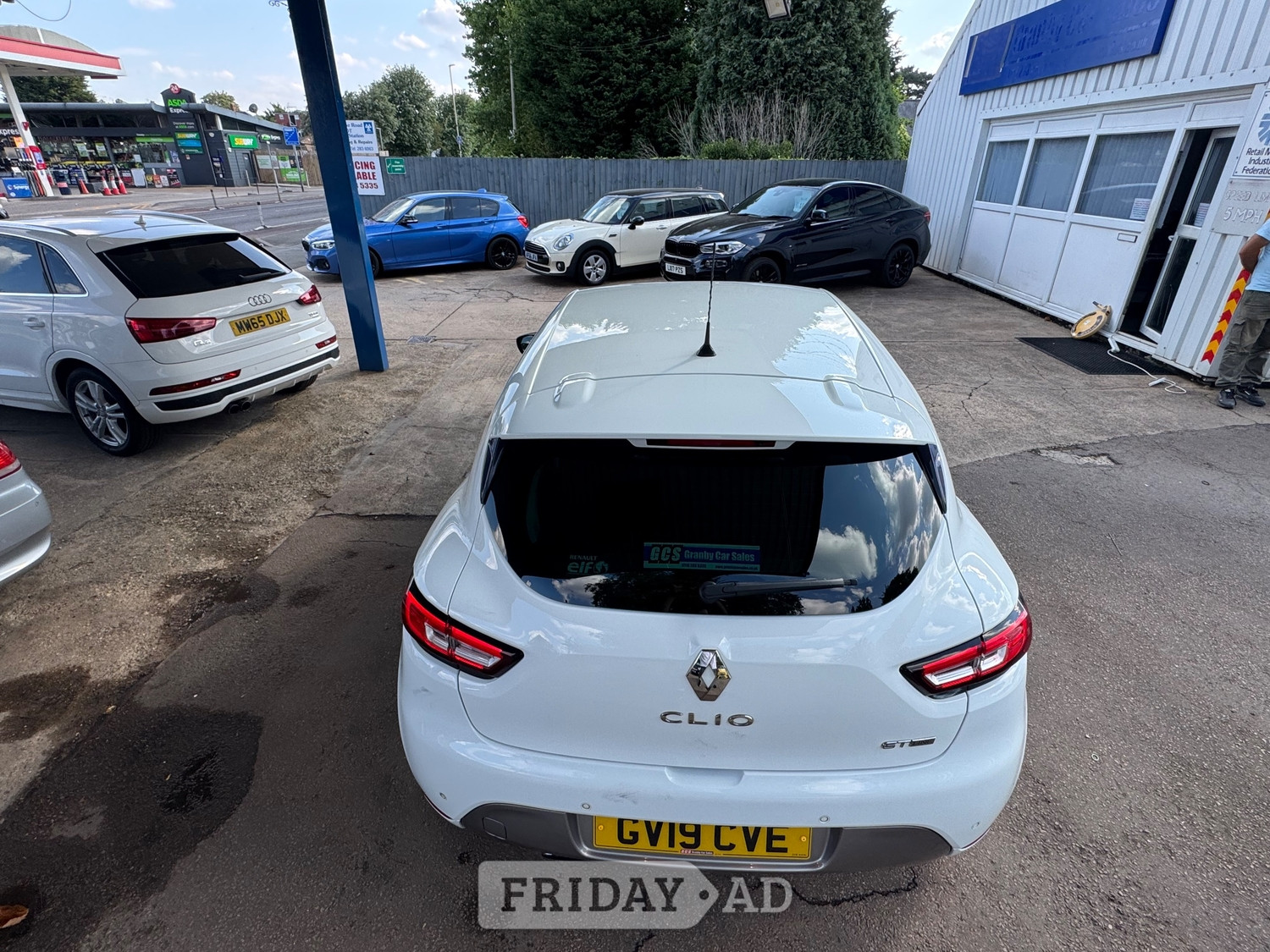 Renault Clio 2019 - Cars