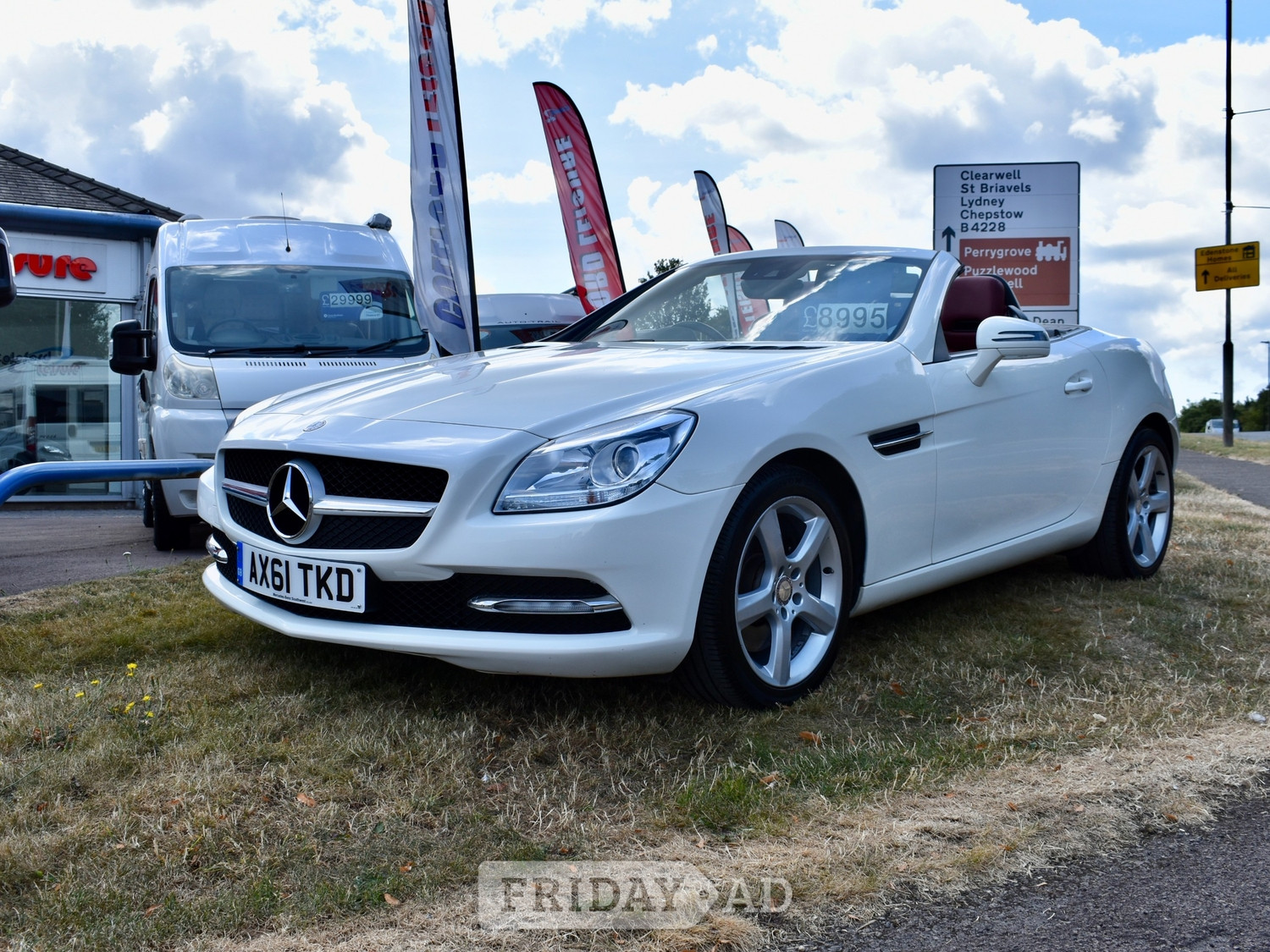 Mercedes-Benz SLK 2011 - Cars in Coleford