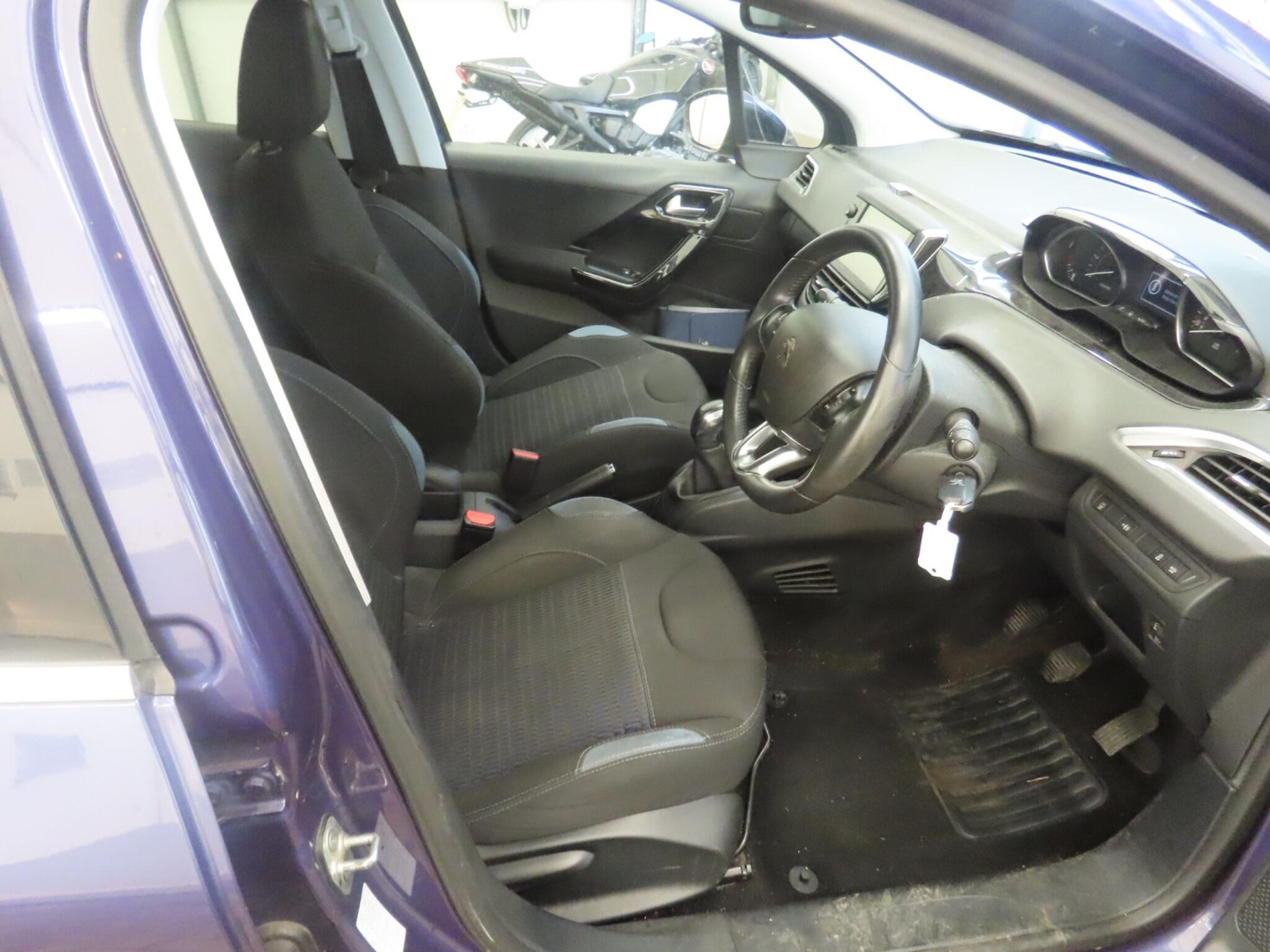 Peugeot 208 2014 - Cars in Birmingham