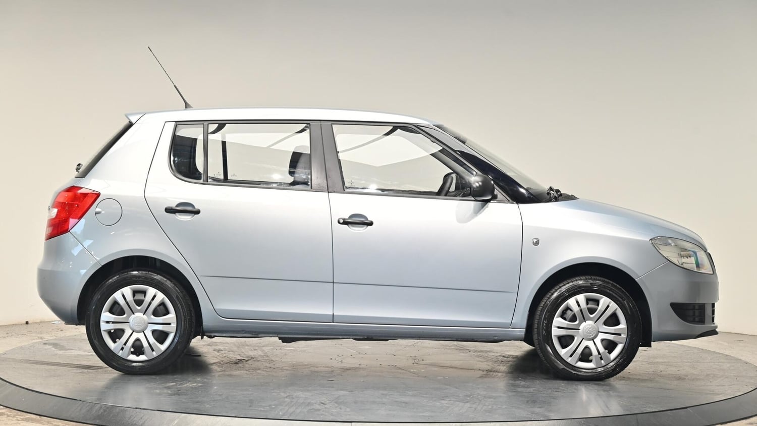 Skoda Fabia 2011 - Cars in Cullompton