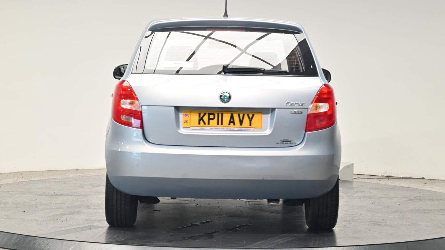 Skoda Fabia 2011 - Cars