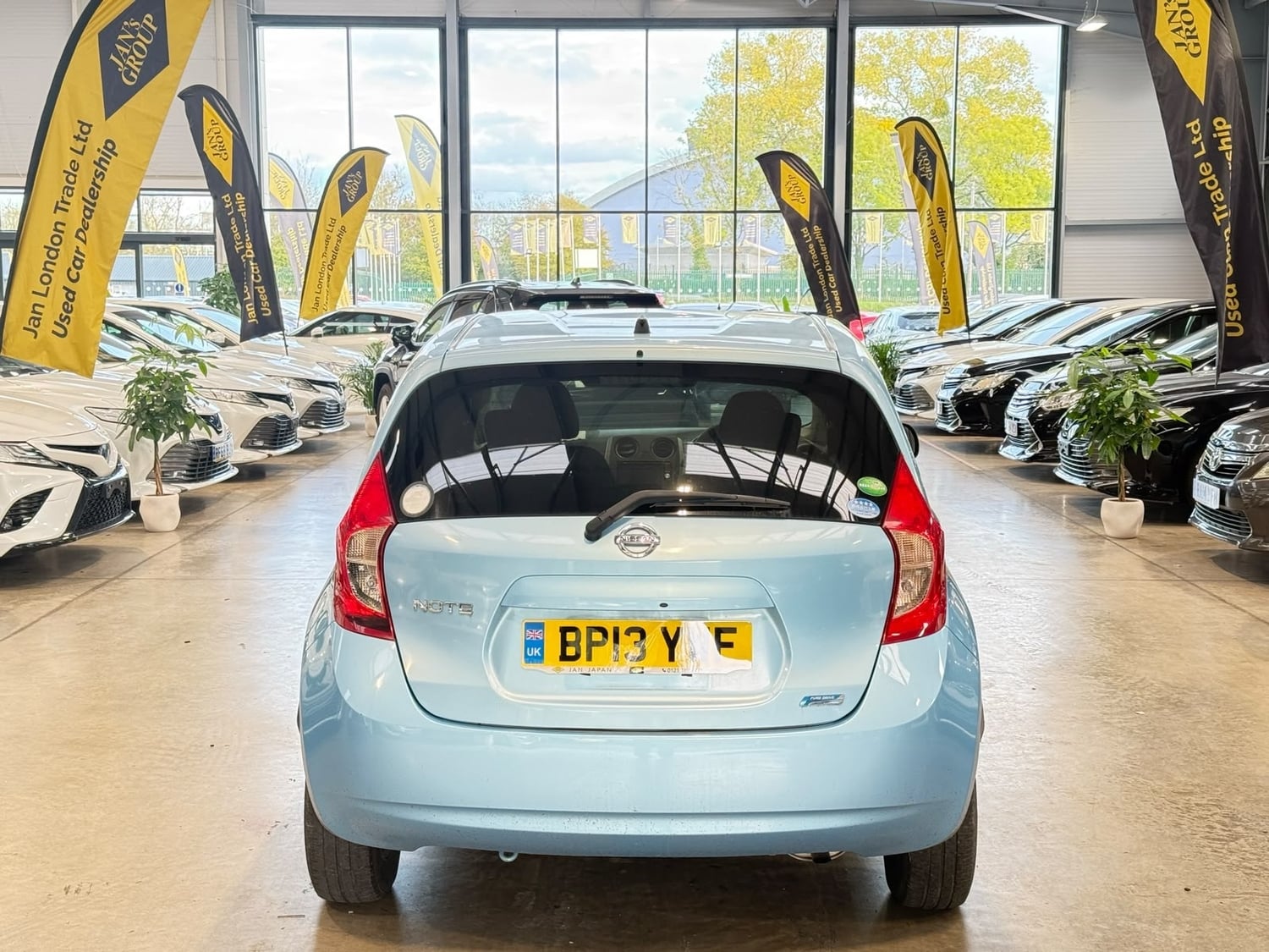 Nissan Note 2013 - Cars in Reading