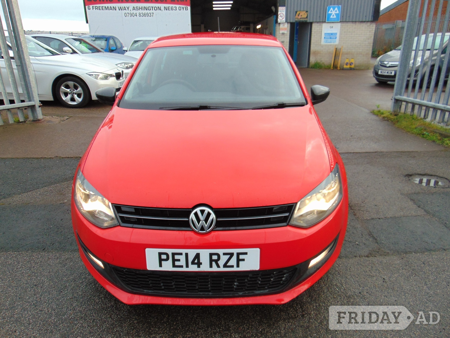 Volkswagen Polo 2014 - Cars
