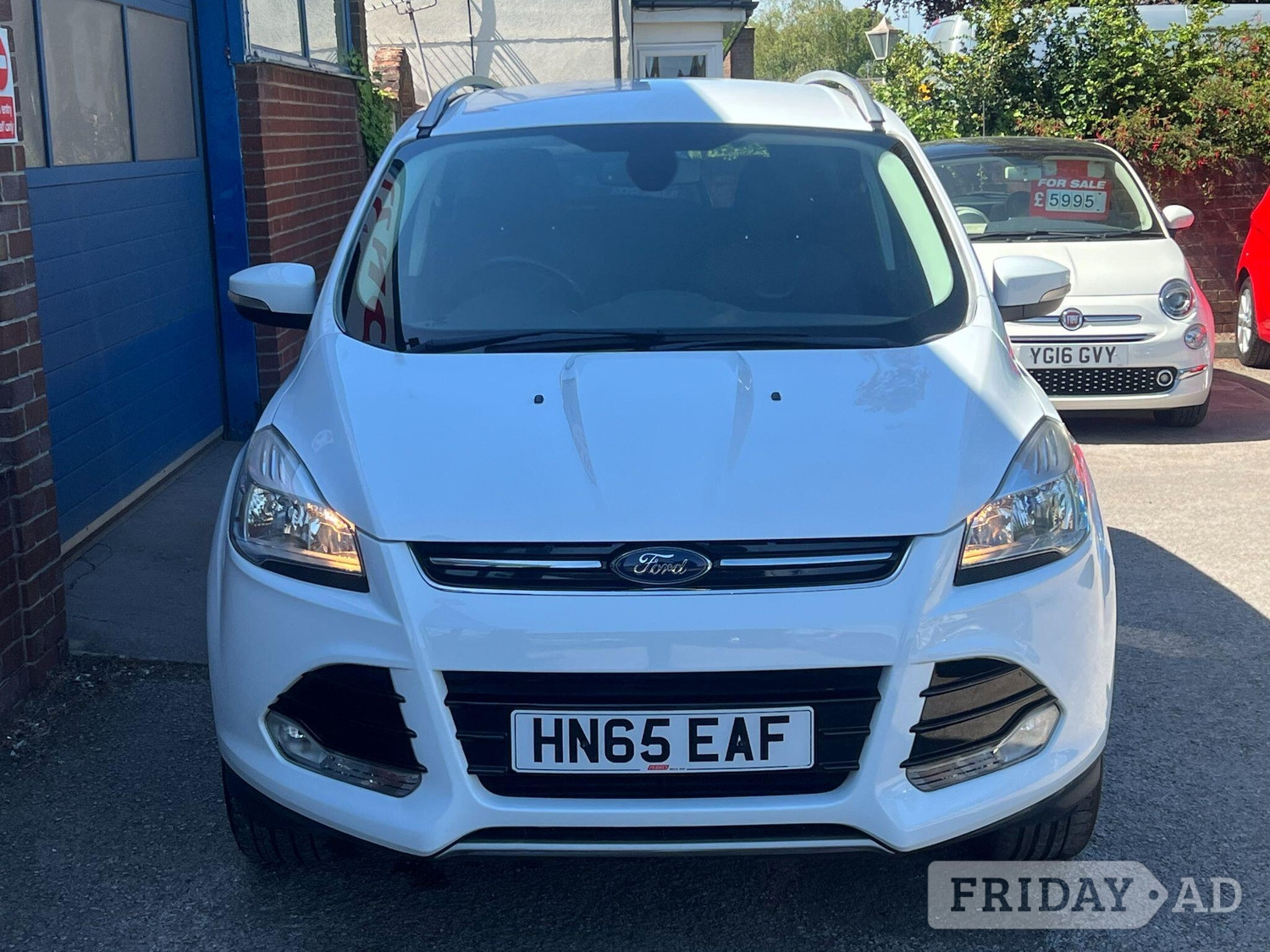 [ berth ]Ford Kuga