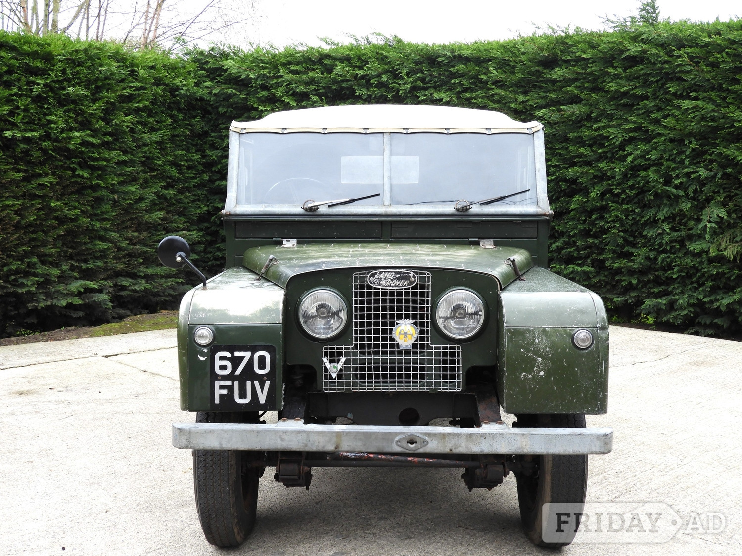 [ berth ]Land Rover Series 1