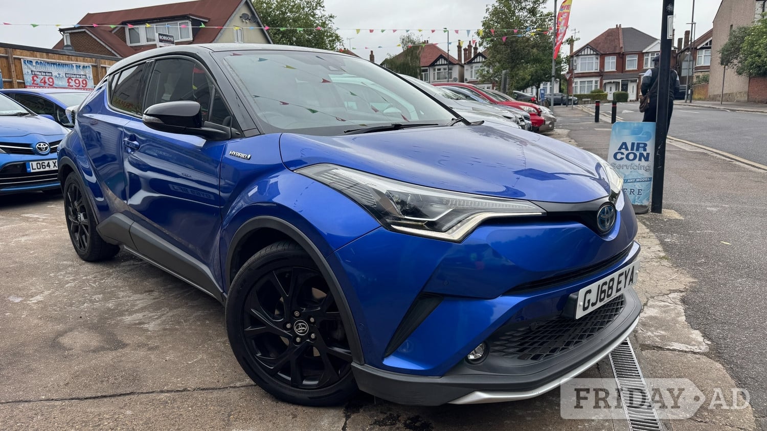 Toyota C-HR 2018 - Cars in Harrow