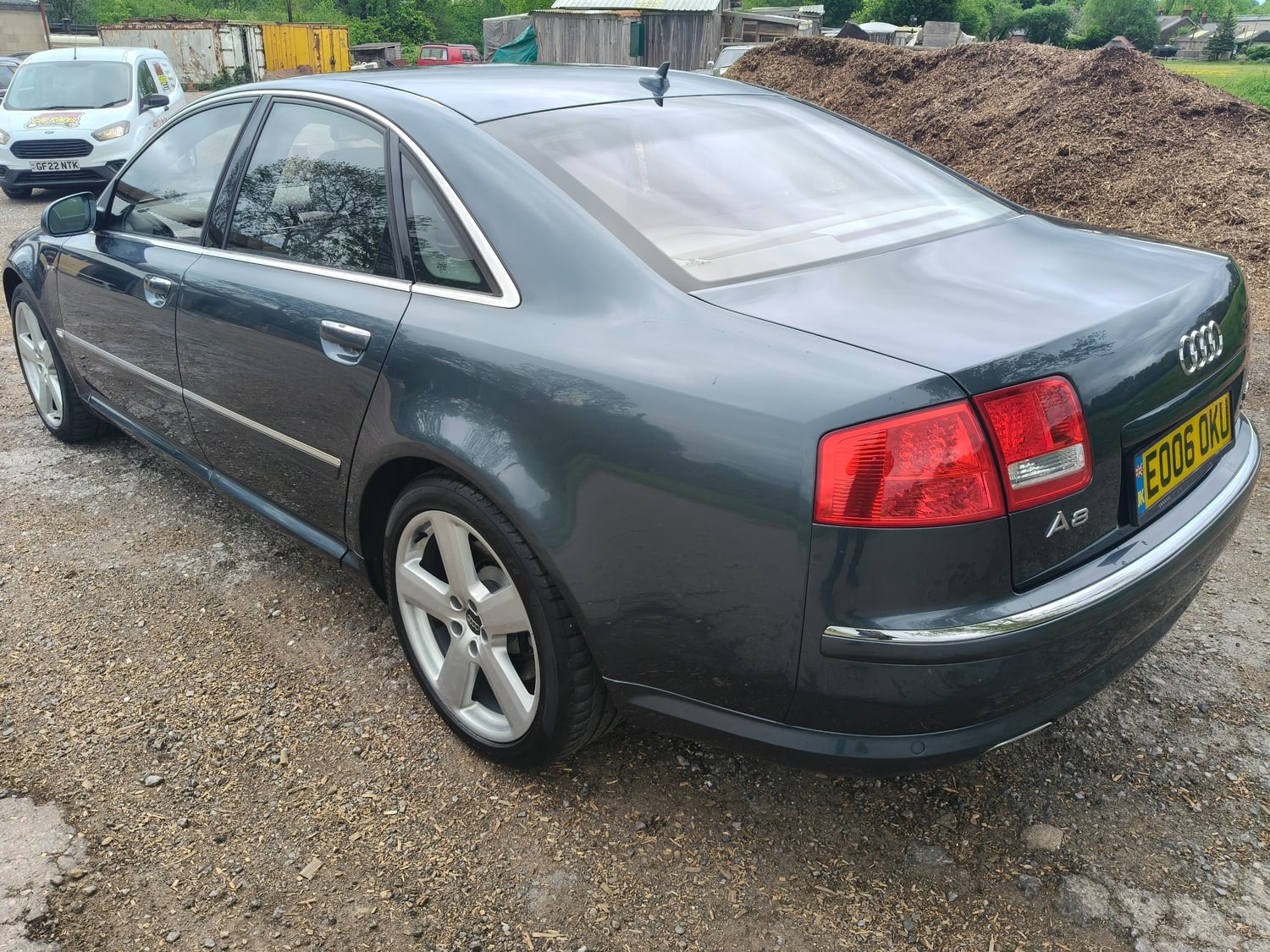 Audi A8 2006 - Cars