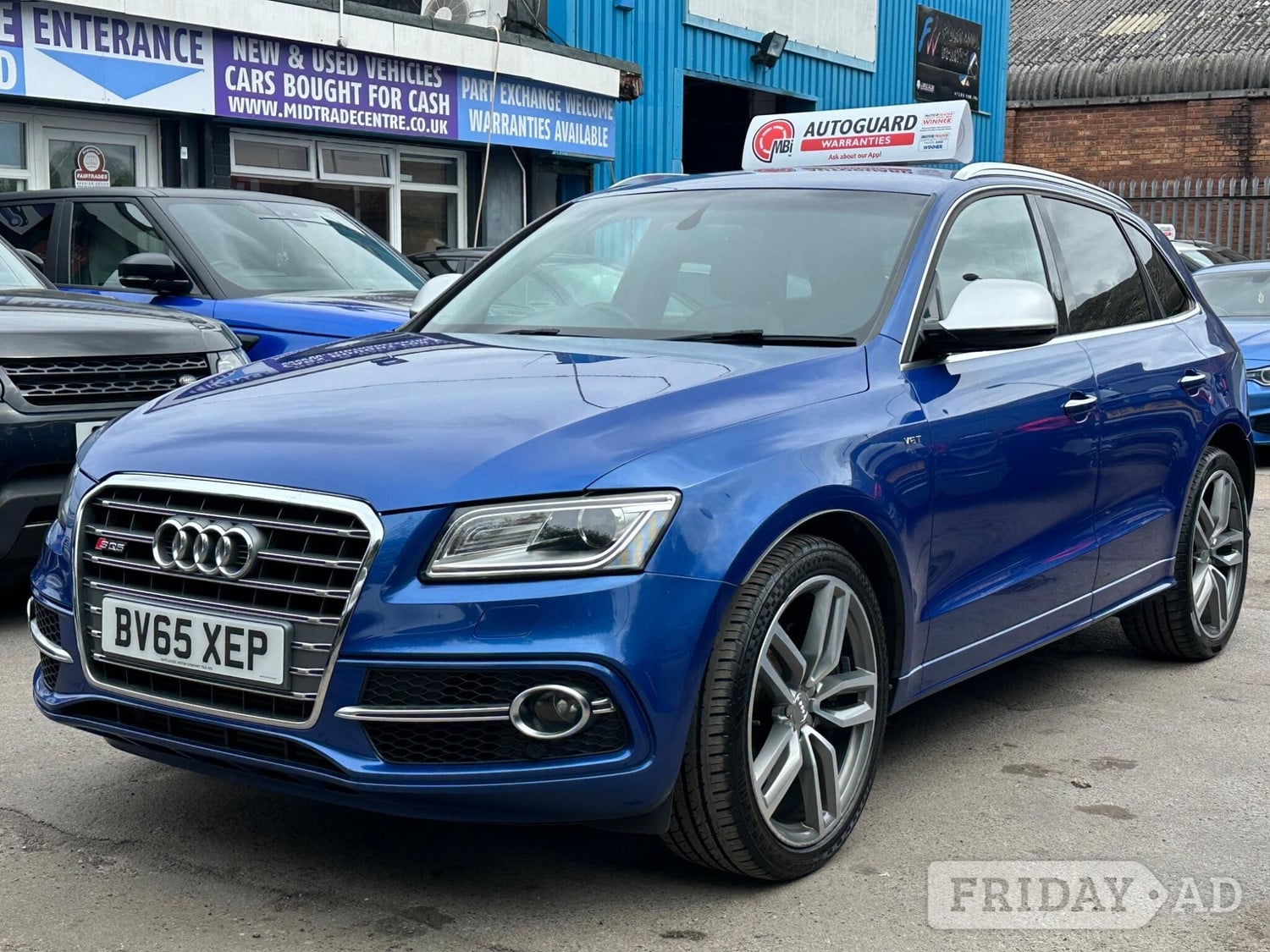 [ berth ]Audi SQ5