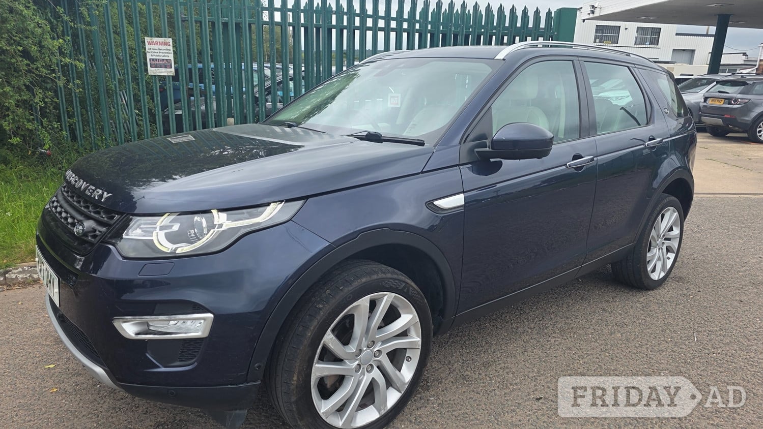 Land Rover Discovery Sport 2017 in Atherstone