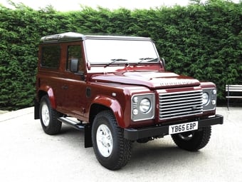 Land Rover Defender 90 2015