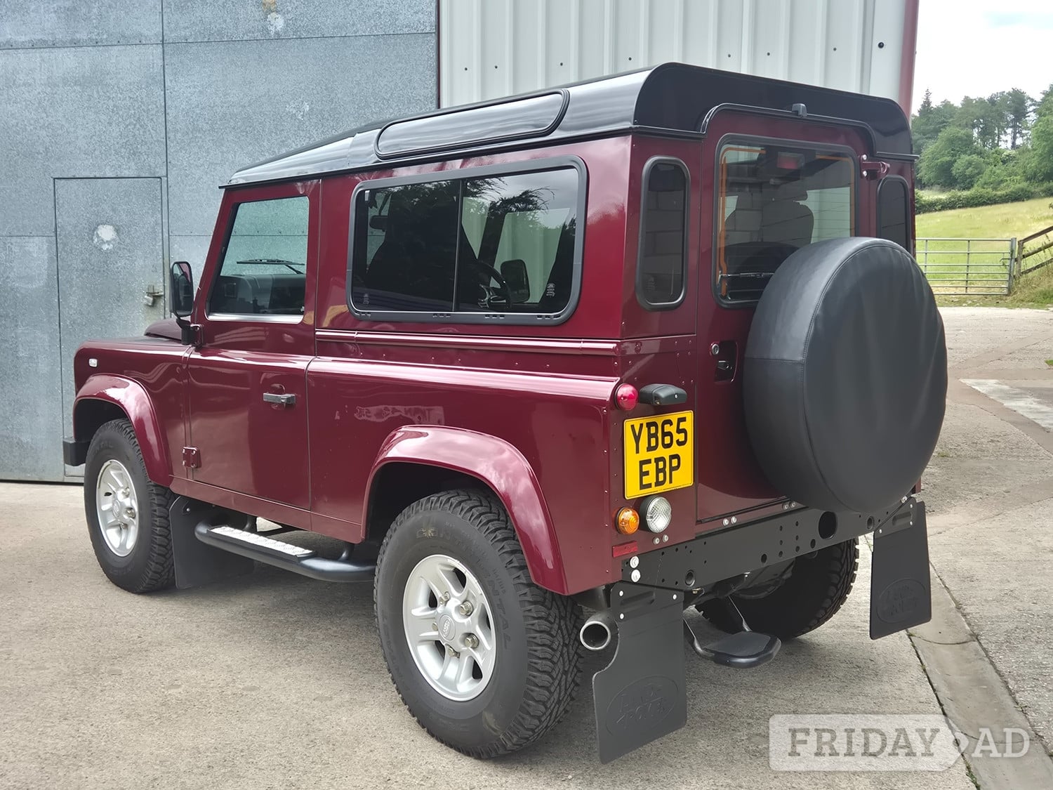 Land Rover Defender 90 2015 - Cars in Congleton