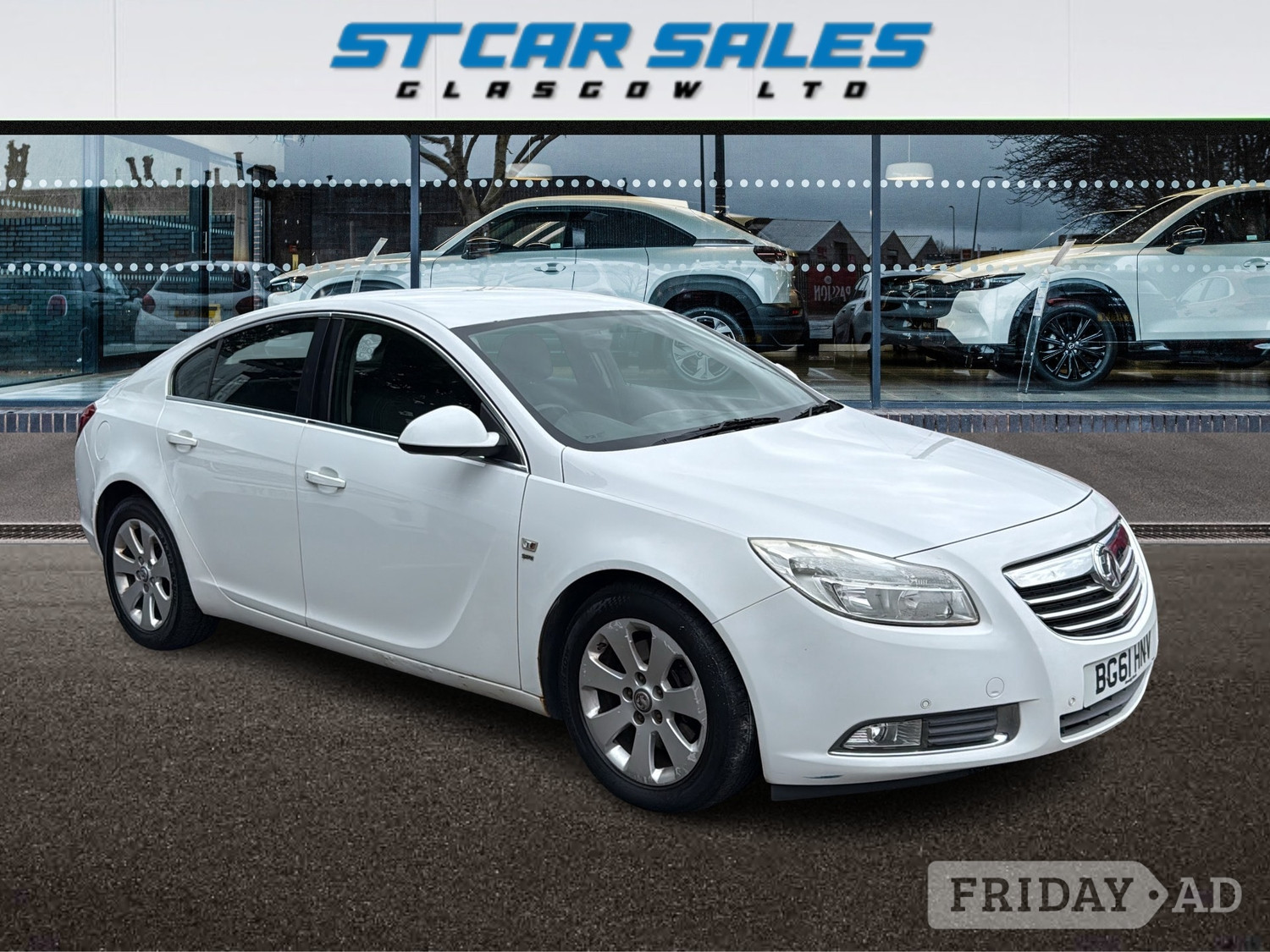 Vauxhall Insignia 2011 in Glasgow