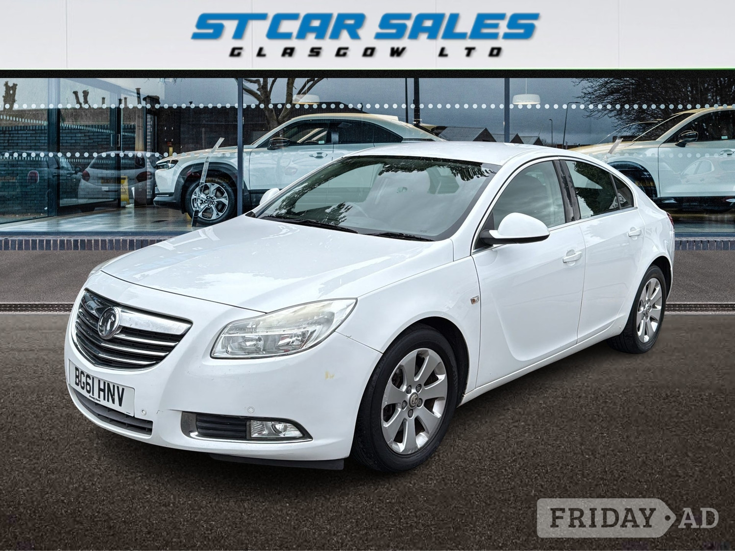 [ berth ]Vauxhall Insignia