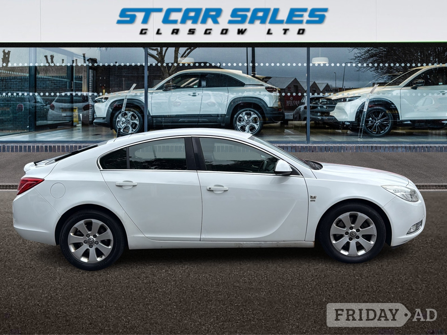 Vauxhall Insignia 2011 - Cars in Glasgow