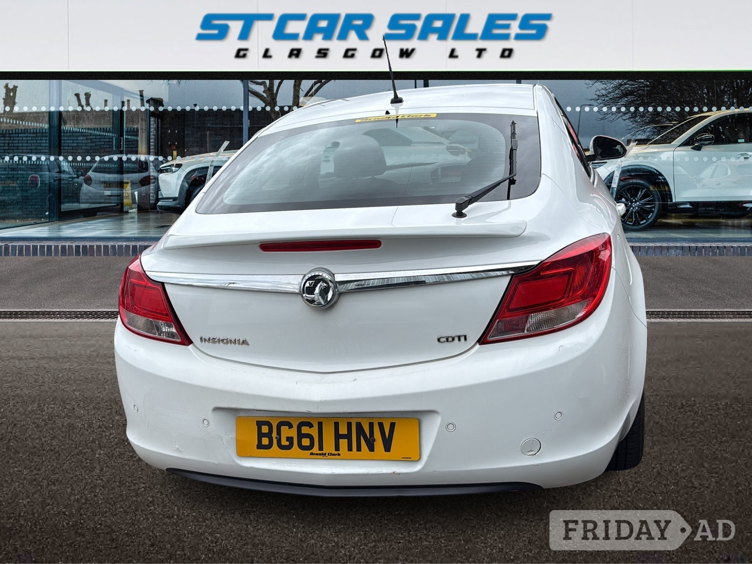 Vauxhall Insignia 2011 - Cars