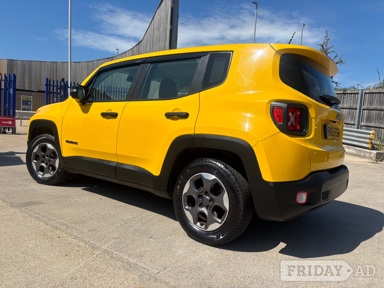 Jeep Renegade 2015 - Cars