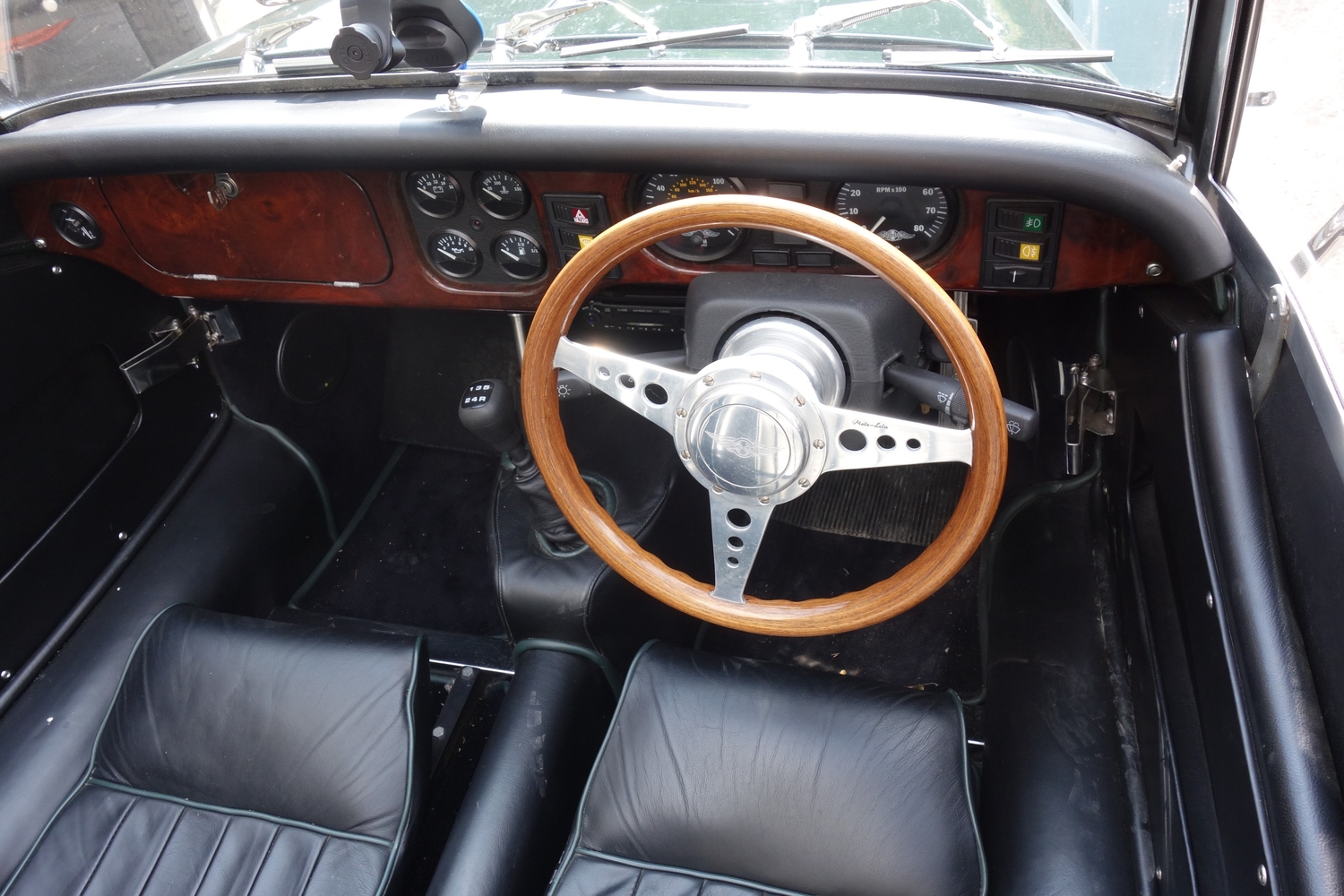 Morgan 4/4 2002 - Cars