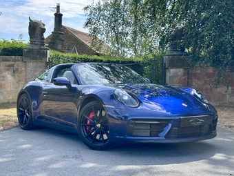Porsche 911 2023