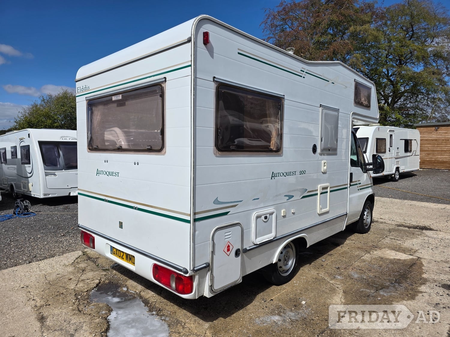 [ berth ]Elddis Autoquest 200