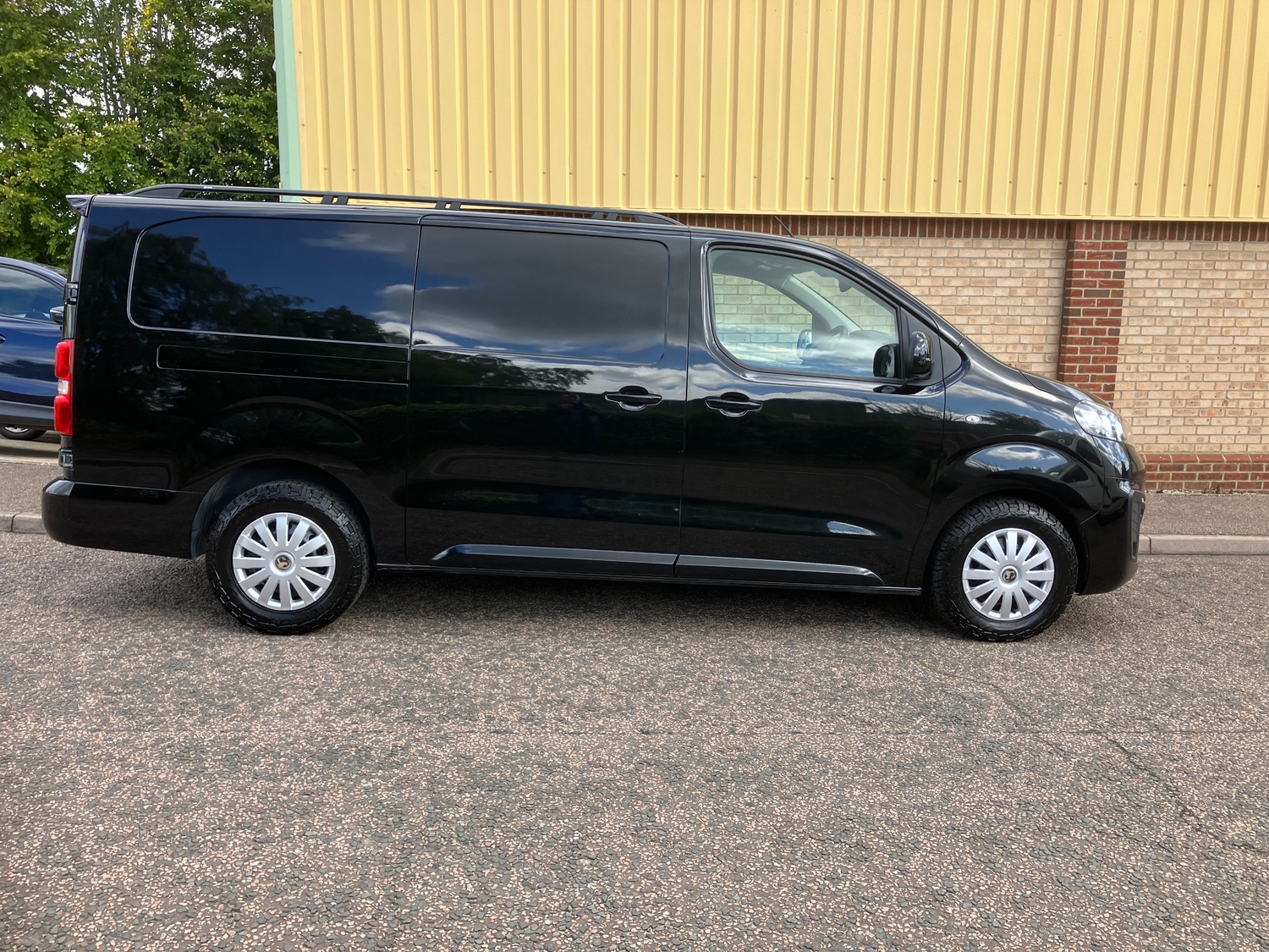 Vauxhall Vivaro 2022 - Vans & Commercial Vehicles in Ashbourne
